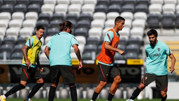 جانب من تدريبات منتخب البرتغال