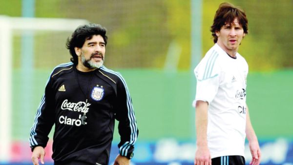 ميسي ومارادونا