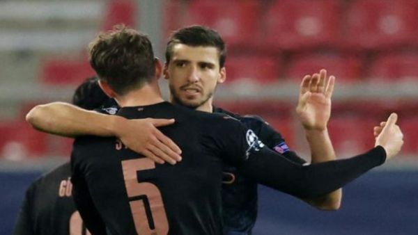 سيتي يهزم أولمبياكوس