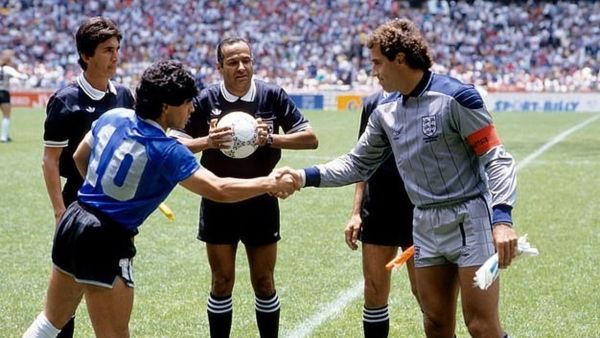 شيلتون ومارادونا