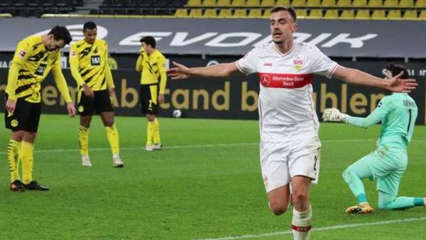 شتوتغارت يحقق فوزاً كاسحاً