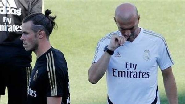 صورة أرشيفية لزيدان وبايل