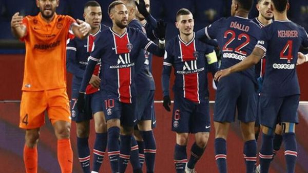 فوز كبير للباريسي