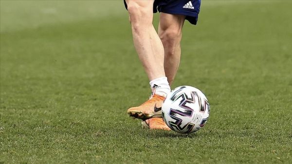 Istanbul club removes him from Sunday's derby squad (Photo: AA)