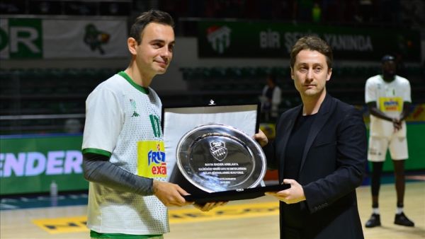 Ender Arslan helped Turkey win silver at 2010 FIBA World Championship (Photo: AA)