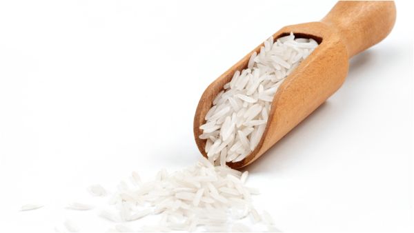 صابونة الارز لها فوائد كثيرة و مهمة للبشرة منها انها تقوم بتنظيف البشرة جيدا