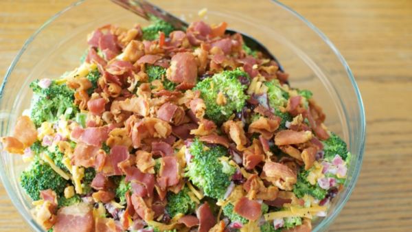 سلطة بروكلي صحية