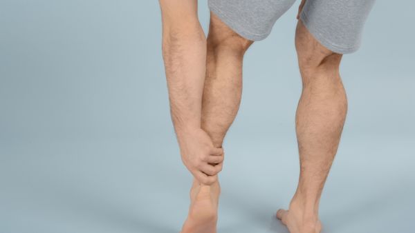 تعتبر اليوجا من الوسائل الناجحة في علاج آلام العضلات أو تجنبها