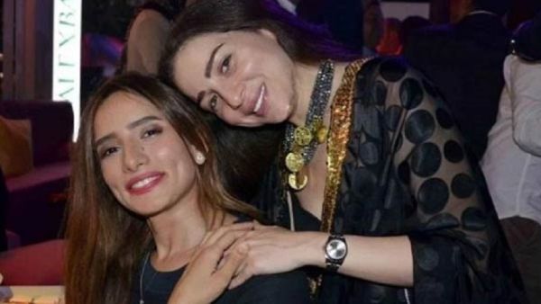 زينة تتغزل بمي عز الدين و تشيد بأدائها في (البرنسيسة بيسة)