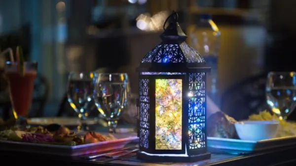 الآداب العامة لشهر رمضان لغير المسلمين 
