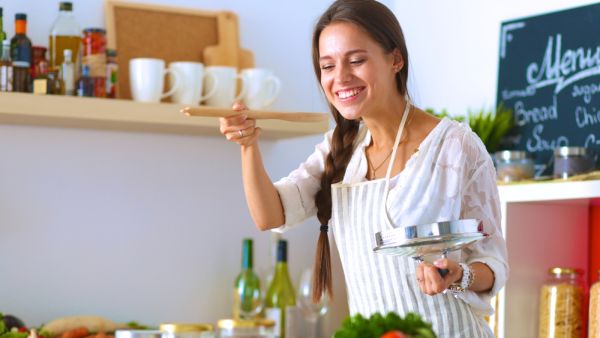 الطبخ على البخار يستخدم لطهي الخضراوات وعدم خسارة قيمتها الغذائية