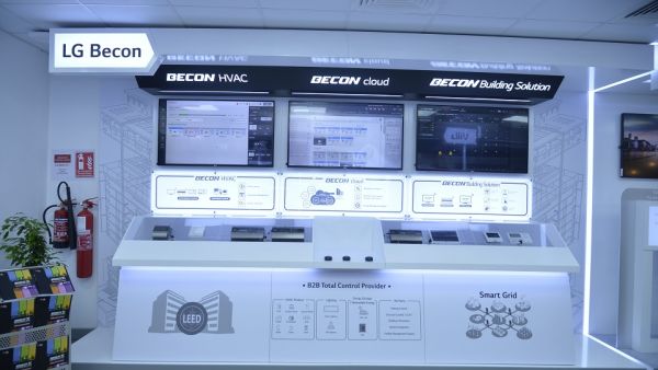 One of MEA region's 17 LG Air Conditioning Academies in Dubai.