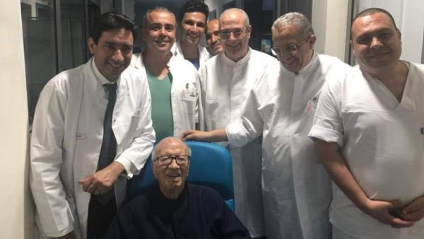 اول صورة للرئيس التونسي بعد مغادرته المشفى- المصدر اعلام تونسي 