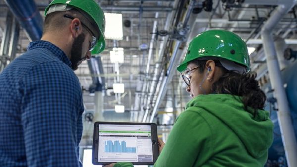 Schneider Electric Lexington facility is a showcase for sharing IIoT integration strategies with End Users, Machine Builders and Partners
