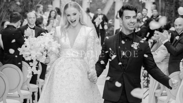 Looks like it's happily ever after for this pair. 