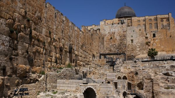 The wall from the 16th century surrounding the Old Jerusalem built by Suleyman the Magnificent. (Shutterstock/ File Photo)