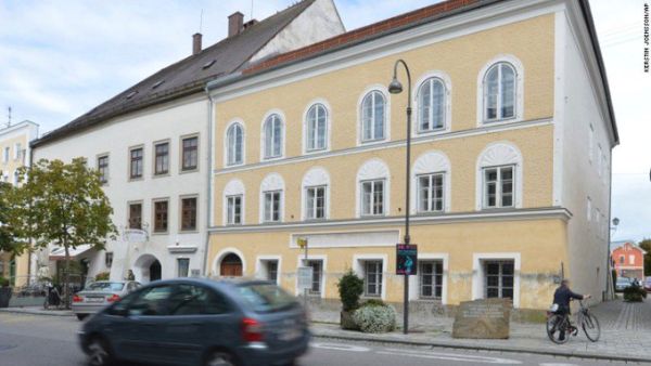 Adolf Hitler's birth house (Twitter)