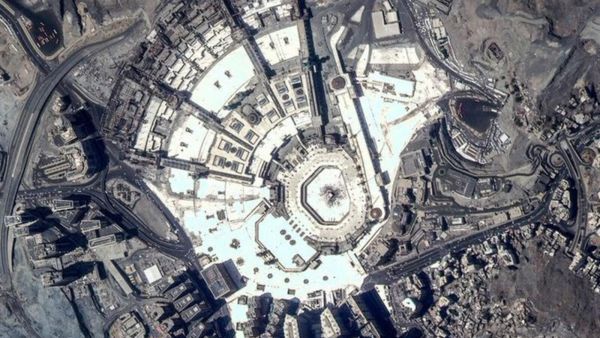 Makkah's Grand Mosque captured from space during Haj. (KhalifaSat)