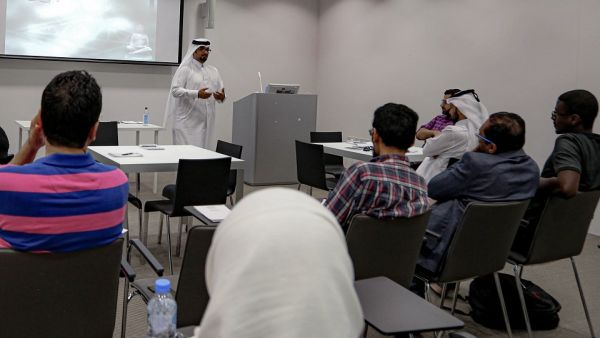 خلال الحدث خلال الحدث