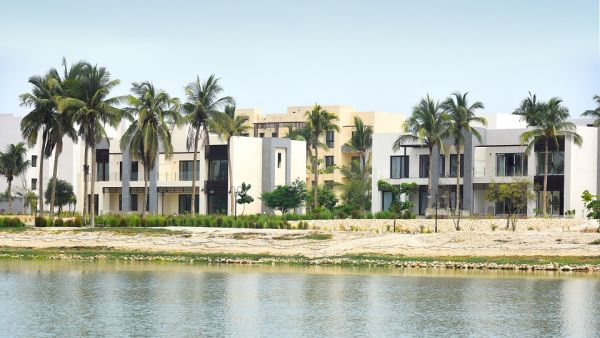 واصل مشروع ’لاجونز‘ السكني التقدم بوتيرة سريعة ليصل اليوم إلى محطاته الأخيرة ويصبح إضافة مميزة إلى هوانا صلالة. 