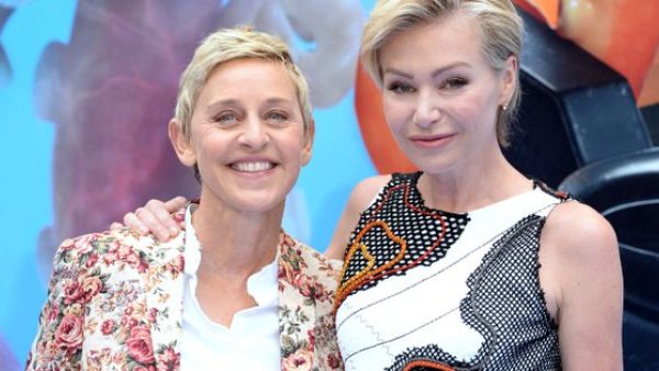 Ellen DeGeneres and her wife Portia de Rossi (Twitter)
