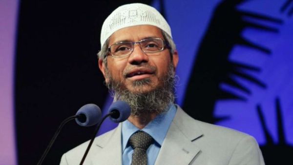 Zakir Naik  (Twitter)