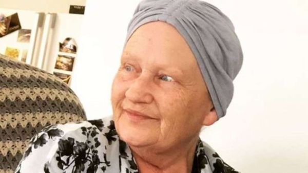 Kerry Robertson  (Twitter)