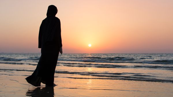 Woman in hijab  (Shutterstock)