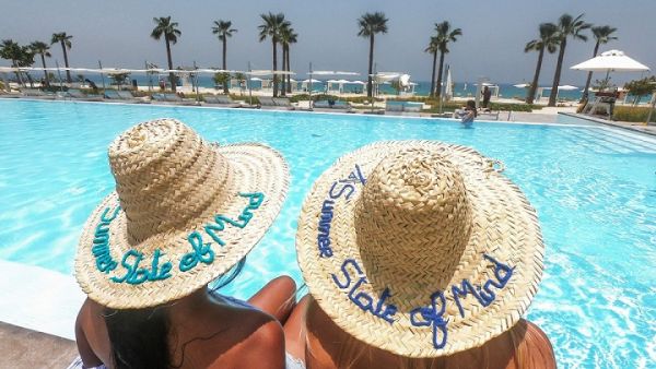 Ladies can enjoy up to 20% discount on Pool & Beach a la carte menu (