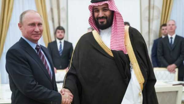 Putin (L) Mohammad ben Salman (AFP File Photo)
