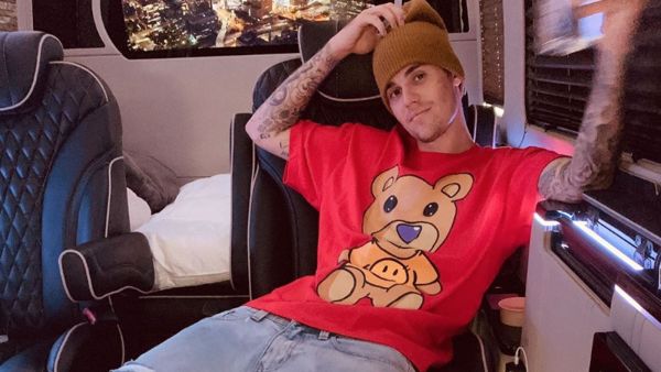 Through his early years of success, he was in a relationship with Selena Gomez 