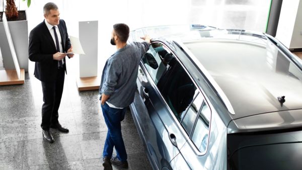 فحص العدادات ولمبات التحذير فى التابلوة يجب عليك معرفة جميع العدادات الموجودة بتابلوة السيارة من الداخل  فحص العدادات ولمبات التحذير فى التابلوة يجب عليك معرفة جميع العدادات الموجودة بتابلوة السيارة من الداخل
