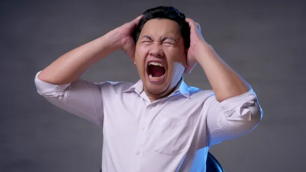 جب عليك أن تكون واعياً عندما يثار غضبك للمحيط المتواجد به