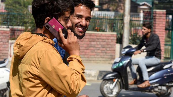 Mobile phone networks were restored in Indian Kashmir on October 14 after a 72-day blackout, authorities said, but the internet remained off-limits for the region's some eight million people. (HABIB NAQASH / AFP) Mobile phone networks were restored in Indian Kashmir on October 14 after a 72-day blackout, authorities said, but the internet remained off-limits for the region's some eight million people. (HABIB NAQASH / AFP)