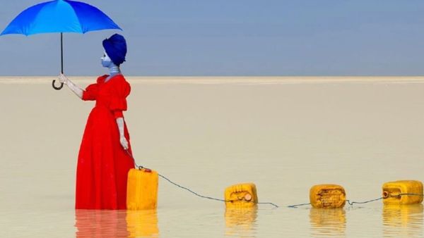 "Water Life", the art of Aida Muluneh (Twitter)