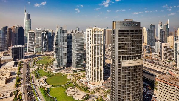 مركز دبي للسلع المتعددة ينظم جلسات وأنشطة اللياقة البدنية في حديقة أبراج بحيرات الجميرا كجزء من مبادرة "تحدي دبي للياقة 2019"
