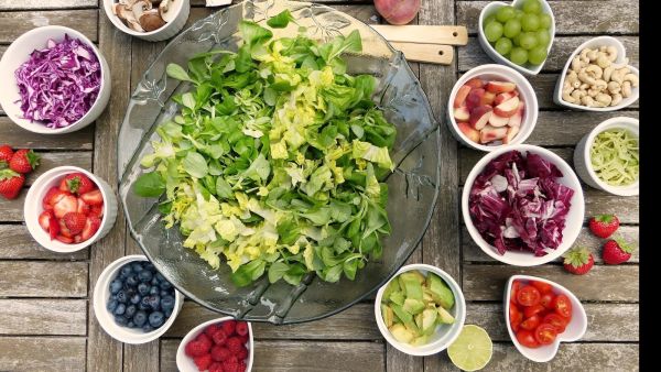 اتباع نظام غذائي مضاد للالتهابات: مفيد لصحتك العامة