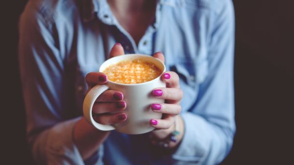 لاتيه جوز الهند والقرفة