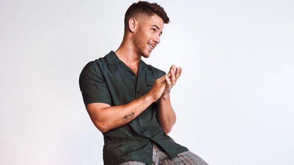 The show's 17th season, featuring Clarkson, Legend, Shelton, and Gwen Stefani