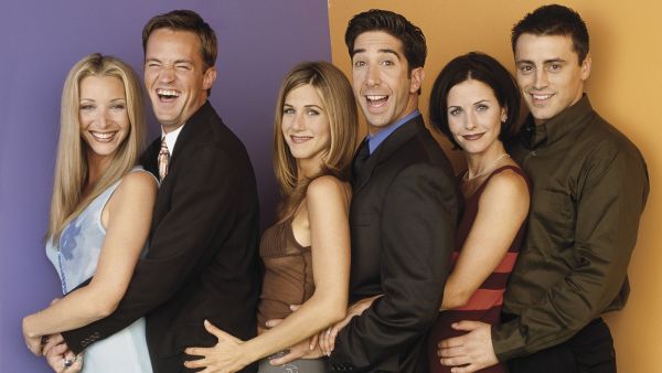 نجوم مسلسل Friends 