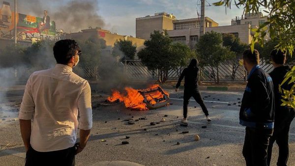 Iranian protesters block a road during a demonstration against an increase in gasoline prices in the central city of Shiraz on November 16, 2019. One person was killed and others injured in protests across Iran. (AFP) Iranian protesters block a road during a demonstration against an increase in gasoline prices in the central city of Shiraz on November 16, 2019. One person was killed and others injured in protests across Iran. (AFP)