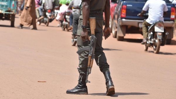 A soldier patrols the streets of the Ouagadougou capital in Burkina Faso, October 2018. (ISSOUF SANOGO / AFP