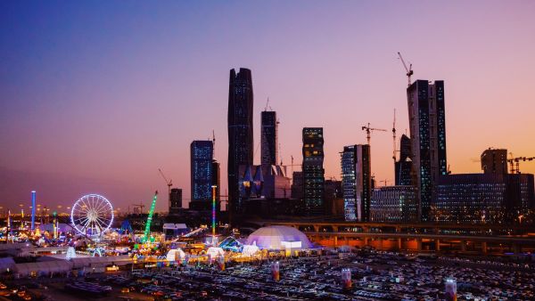 Riyadh Season runs until mid-December in 12 main zones of the capital and 6 branches around the city. (Twitter)