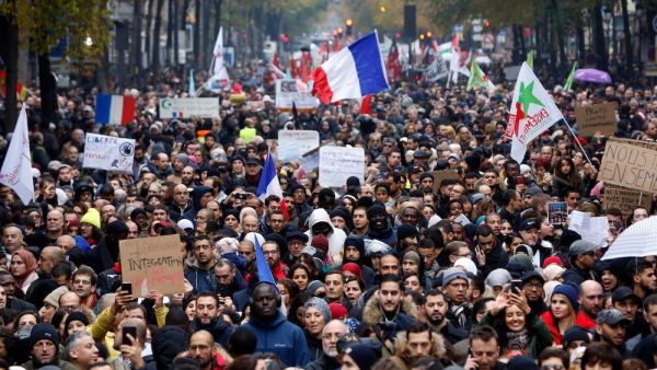 Thousands marched through Paris in an anti Islamophobia demonstration  (Twitter)