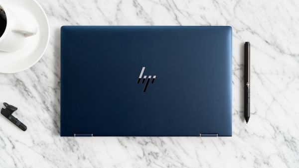 كمبيوتر HP Elite Dragonfly