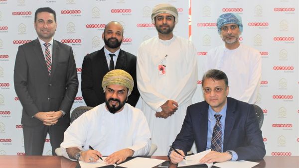 خلال الحدث Ooredoo توقع اتفاقية مع مجموعة دبليو جي تاول لتوصيل مشروع ’سوق المدينة‘ بشبكتها الموثوقة