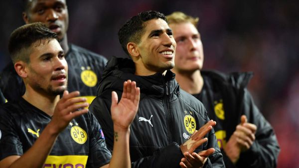 حكيمي يتألق ويقود دورتموند لفوز مثير