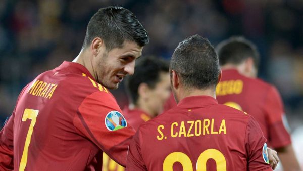 إسبانيا تكتسح رومانيا