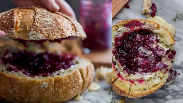 مقبلات صلصة التوت مع جبن البراي