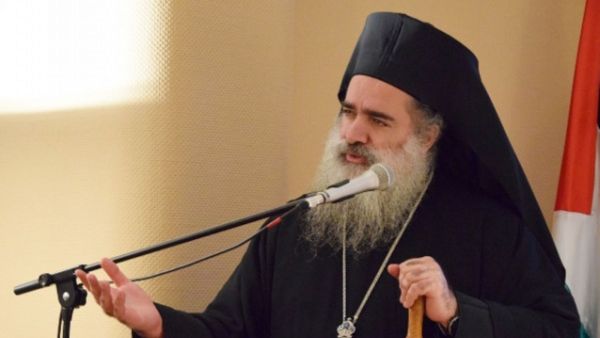 المطران عطا الله حنا 